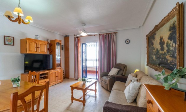 Alquiler a largo plazo - Flat -
Torrevieja - La Mata