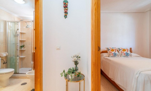 Alquiler a largo plazo - Flat -
Torrevieja - La Mata