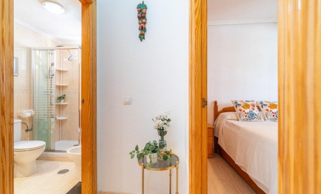 Alquiler a largo plazo - Flat -
Torrevieja - La Mata