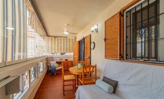 Alquiler a largo plazo - Flat -
Torrevieja - La Mata