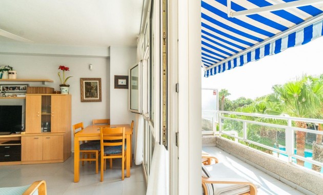 Resale - Wohnung -
Orihuela Costa - Campoamor