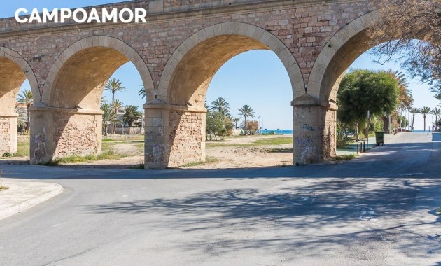 Resale - Wohnung -
Orihuela Costa - Campoamor