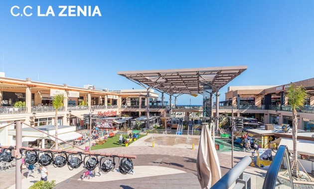 Resale - Wohnung -
Orihuela Costa - Campoamor