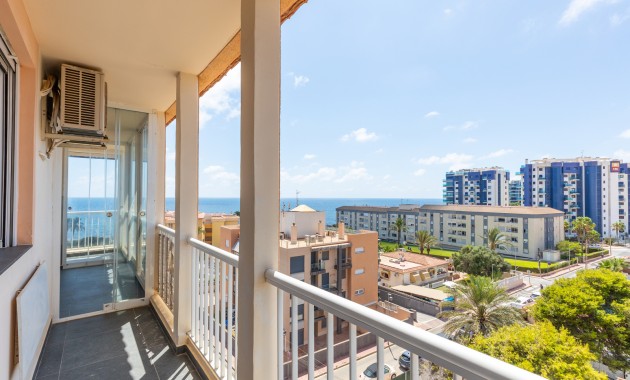 Resale - Wohnung -
Torrevieja - Rocio del mar