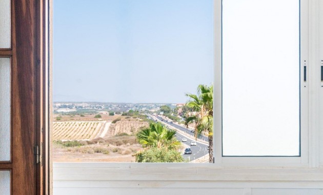 Resale - Wohnung -
Torrevieja - La Mata pueblo