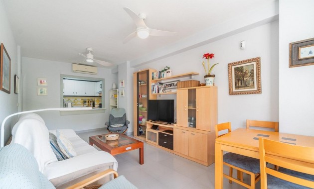Venta - Apartamento -
Orihuela Costa - Campoamor