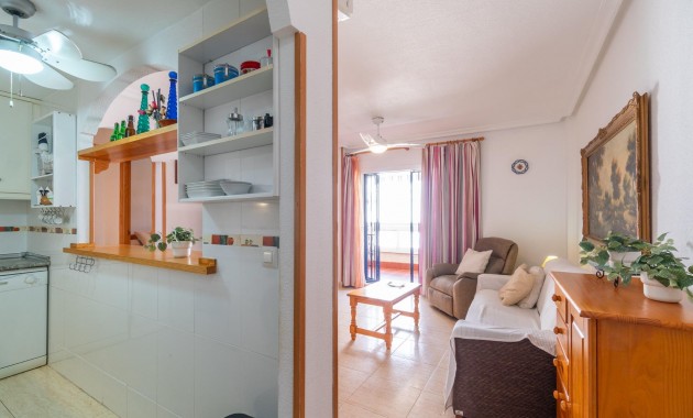 Alquiler a largo plazo - Flat -
Torrevieja - La Mata
