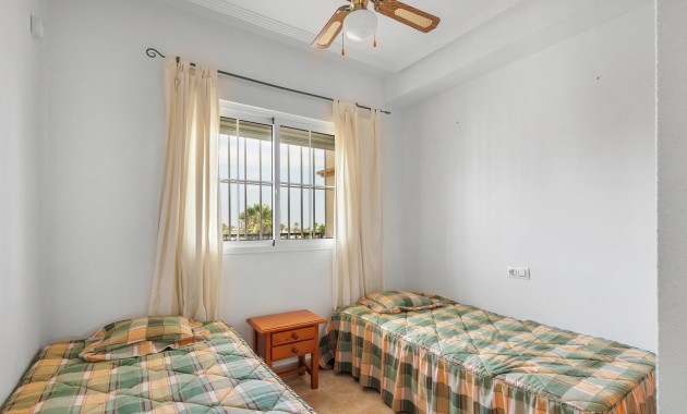 Sale - Apartment -
Orihuela - Villamartin