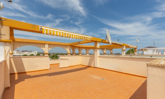 Sale - Apartment -
Orihuela - Villamartin