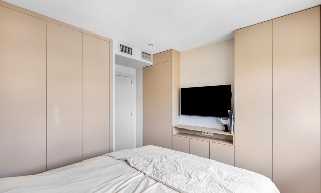 Sale - Apartment -
Torrevieja - Punta prima