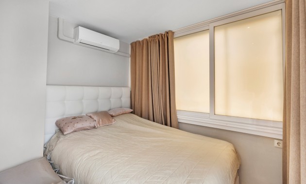 Sale - Apartment -
Torrevieja - Punta prima