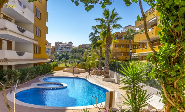 Sale - Apartment -
Torrevieja - Punta prima