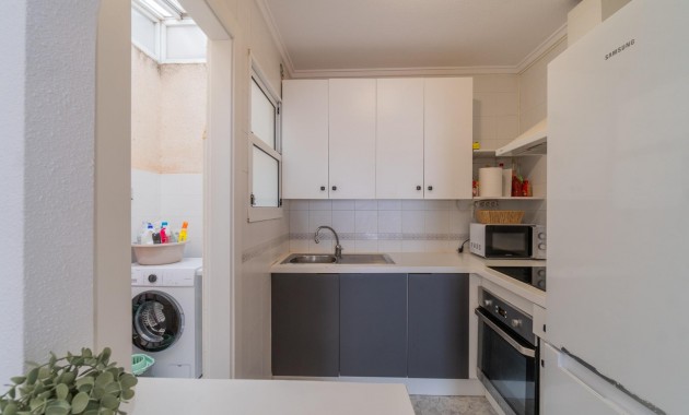 Alquiler a largo plazo - Apartamento -
Orihuela Costa - Playa Flamenca