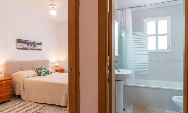 Alquiler a largo plazo - Apartamento -
Orihuela Costa - Playa Flamenca
