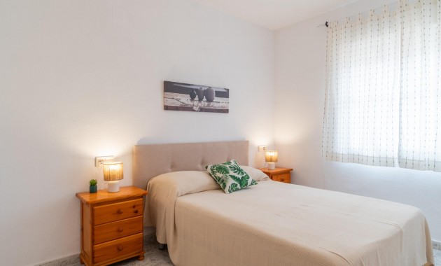 Alquiler a largo plazo - Apartamento -
Orihuela Costa - Playa Flamenca