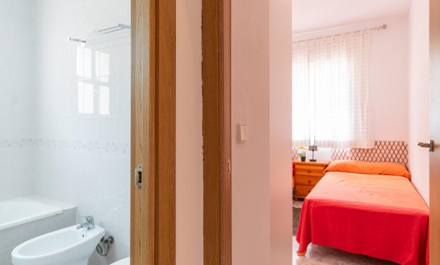 Alquiler a largo plazo - Apartamento -
Orihuela Costa - Playa Flamenca