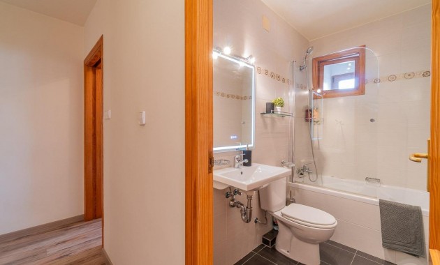 Resale - Flat -
Torrevieja - Playa de los Naufragos