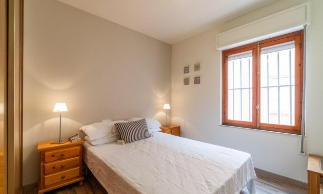 Resale - Flat -
Torrevieja - Playa de los Naufragos