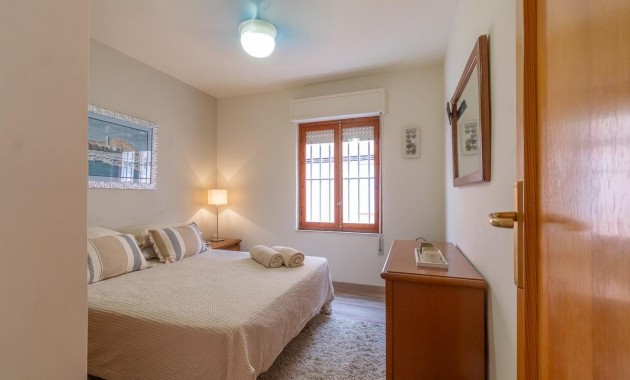 Resale - Flat -
Torrevieja - Playa de los Naufragos