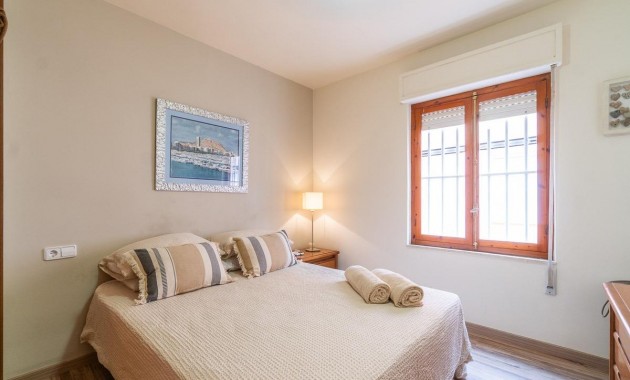 Resale - Flat -
Torrevieja - Playa de los Naufragos
