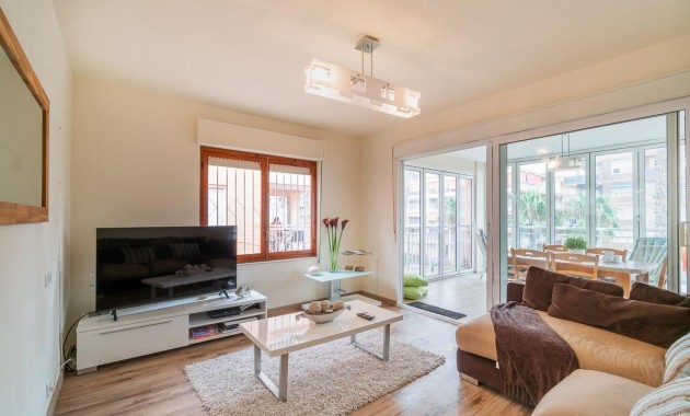Resale - Flat -
Torrevieja - Playa de los Naufragos