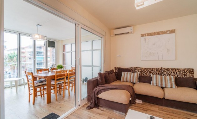 Resale - Flat -
Torrevieja - Playa de los Naufragos