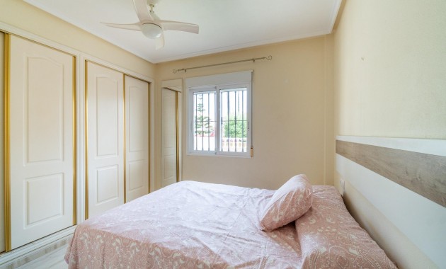 Sale - Ground Floor -
Orihuela Costa - Los Dolses