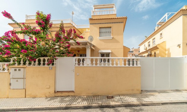 Sale - Ground Floor -
Orihuela Costa - Los Dolses