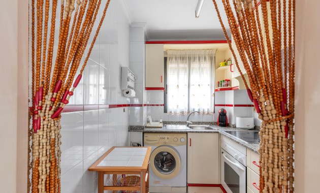 Resale - Wohnung -
Torrevieja - Rocio del mar