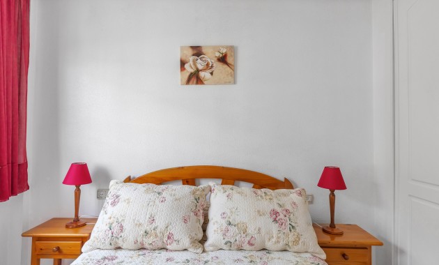 Resale - Wohnung -
Torrevieja - Rocio del mar