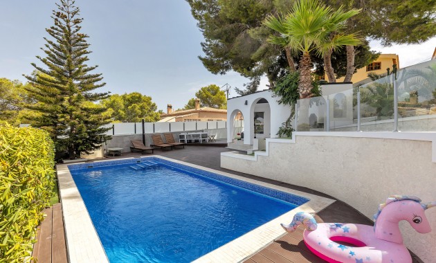 Venta - Villa -
Torrevieja - Los balcones