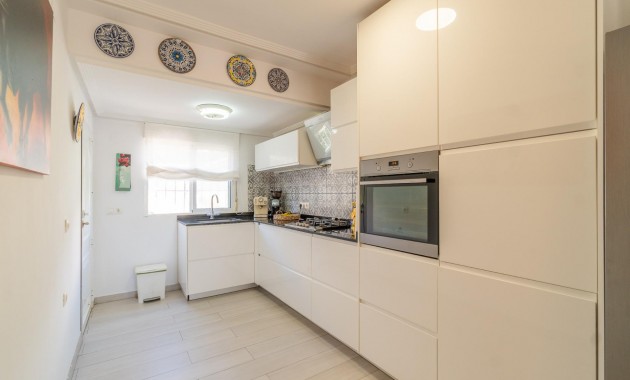 Sale - Villa -
Orihuela Costa - Los Balcones