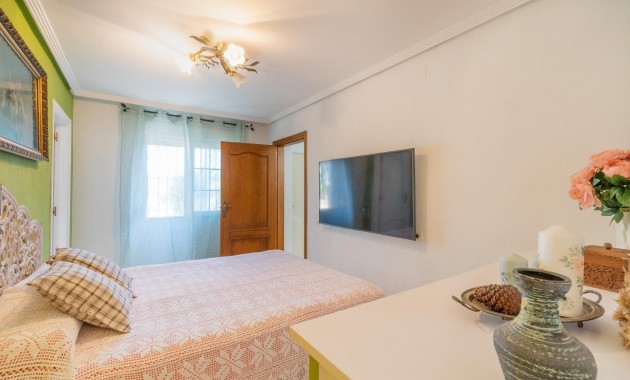 Sale - Villa -
Orihuela Costa - Los Balcones
