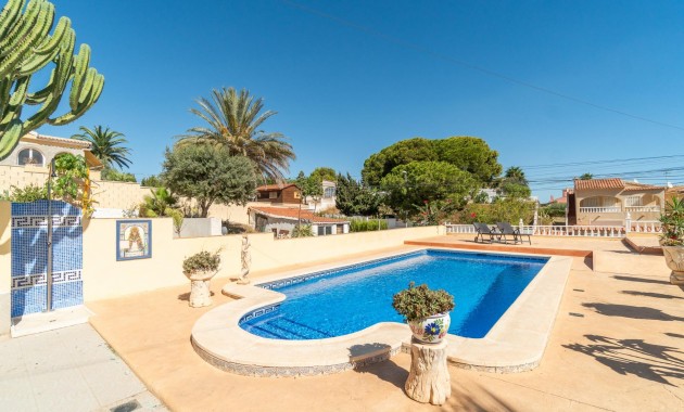 Sale - Villa -
Orihuela Costa - Los Balcones