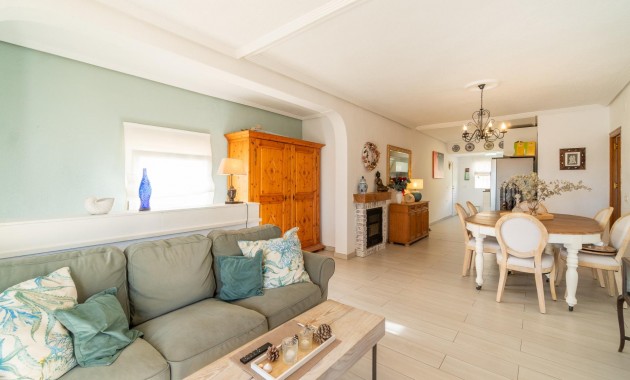 Resale - Villa -
Orihuela Costa - Los Balcones