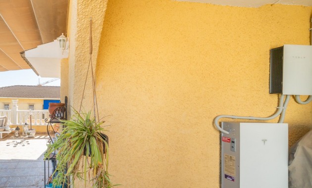 Resale - Villa -
Orihuela Costa - Los Balcones