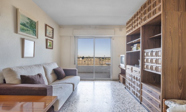 Resale - Wohnung -
Torrevieja - Rocio del mar