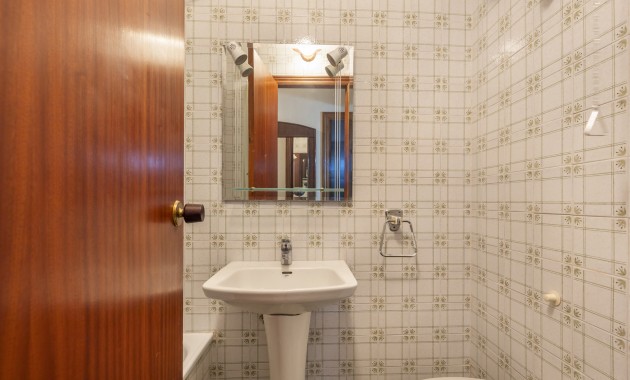 Resale - Wohnung -
Torrevieja - Rocio del mar