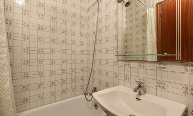 Resale - Wohnung -
Torrevieja - Rocio del mar