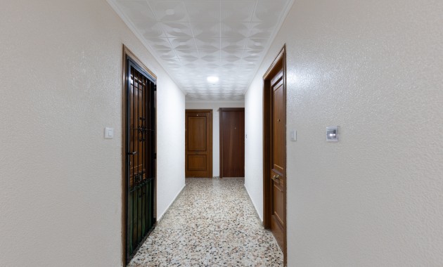 Resale - Wohnung -
Torrevieja - Rocio del mar