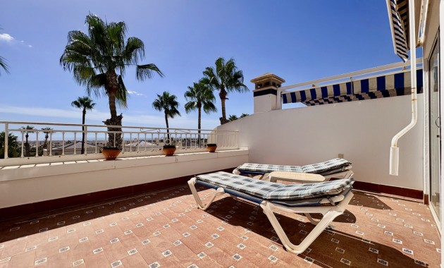 Resale - Adosado -
Orihuela - Villamartin