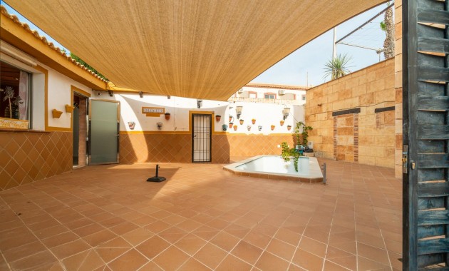 Venta - Villa -
Torrevieja - Los altos