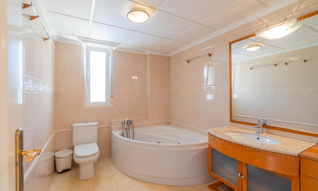 Venta - Villa -
Torrevieja - Torre la mata
