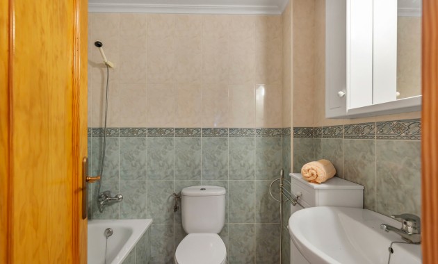 Venta - Apartamento -
Torrevieja