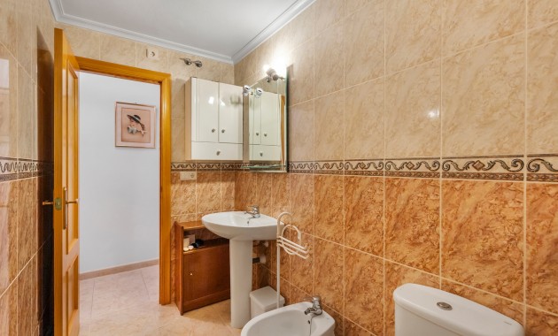 Venta - Apartamento -
Torrevieja