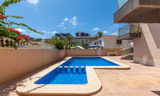 Resale - Wohnung -
Torrevieja - Rocio del mar