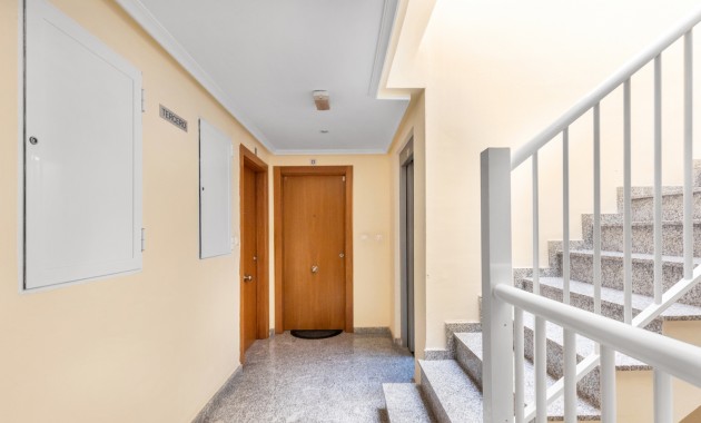 Resale - Wohnung -
Torrevieja - Rocio del mar