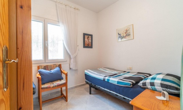 Sale - Villa -
Orihuela Costa - La Florida