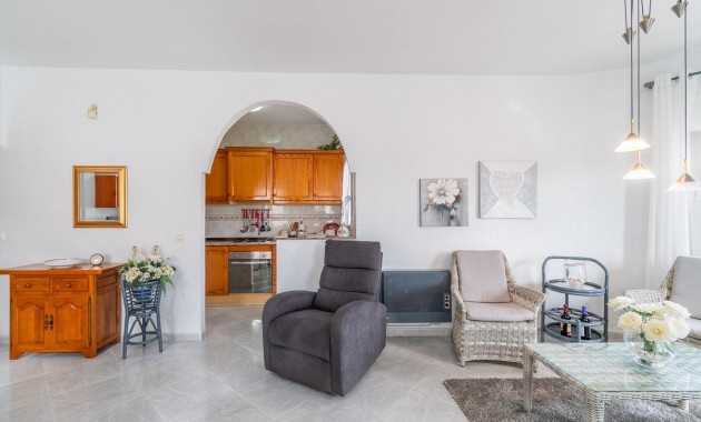 Resale - Villa -
Orihuela Costa - La Florida
