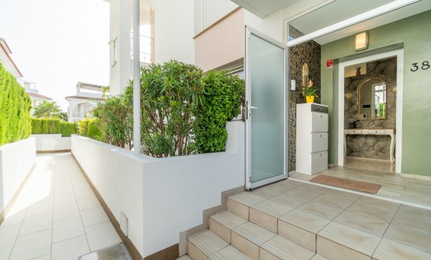 Venta - Ground Floor -
Rojales - Centro de la Ciudad Quesada
